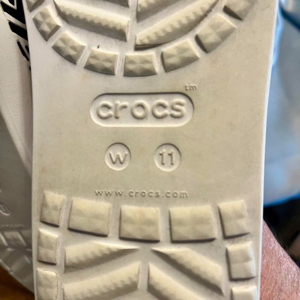 Women's Crocs Slides White With Black/White/Red LOVE Design Size 11 - Picture 4 of 4
